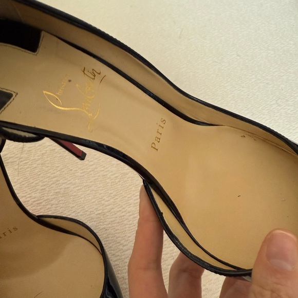 Christian LouboutinWomen's Iriza Pumps Patent 120 - Picture 8 of 12